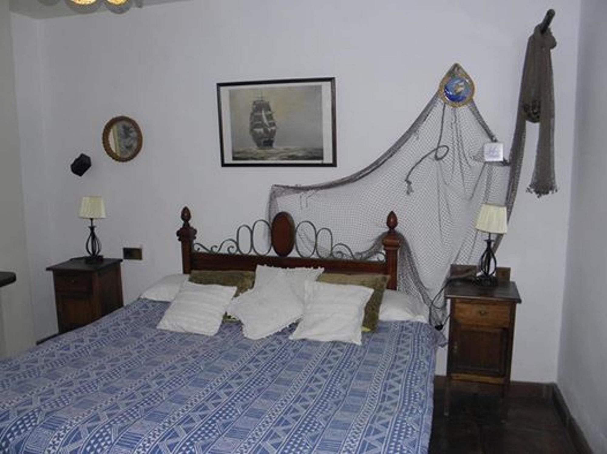 With One Bedroom In Velez-malaga, With Wonderful Mountain Vi Appartamento